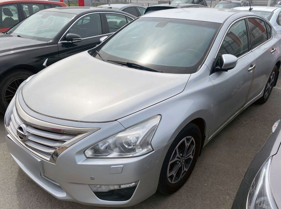 Nissan Teana