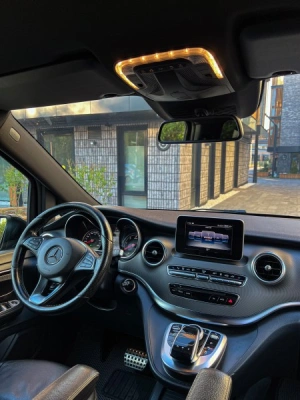 Mercedes V Class