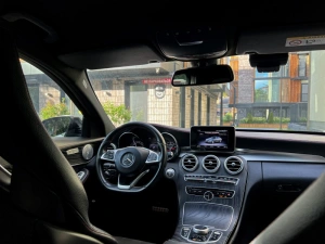 Mercedes C