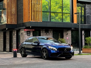 Mercedes C