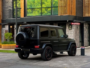 Mercedes G